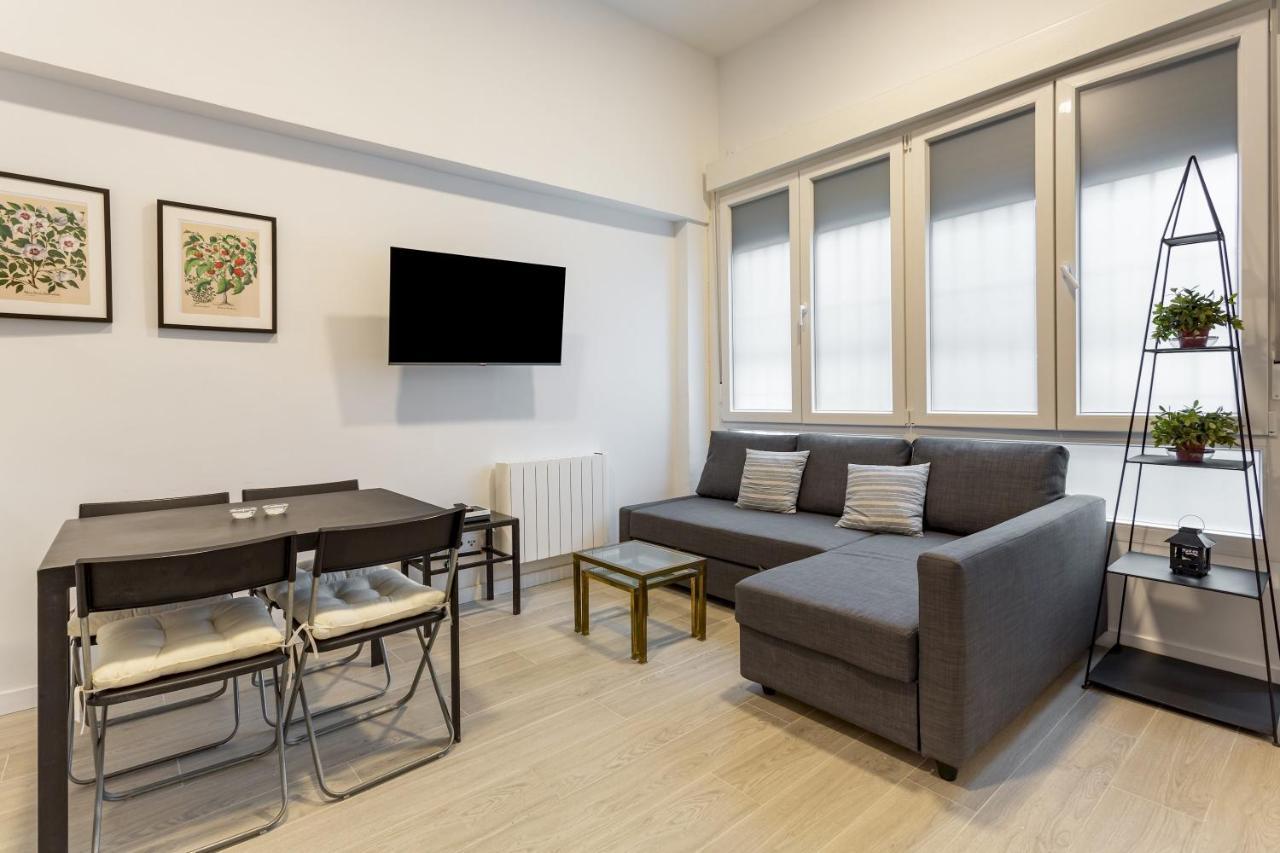 1 Bedroom 1 Bathroom Furnished - Av De America - Studio - Mintystay Madrid Exteriör bild