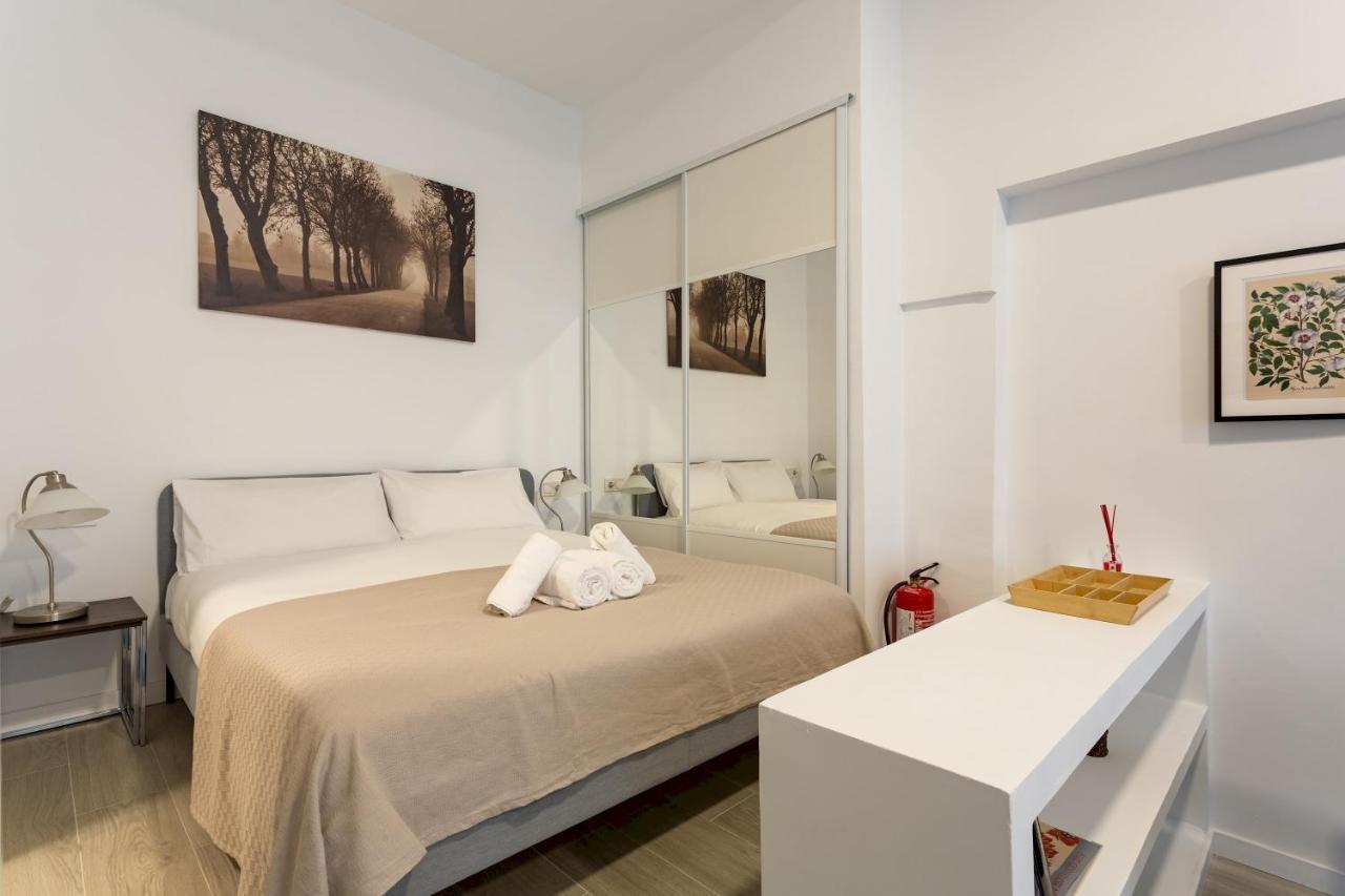1 Bedroom 1 Bathroom Furnished - Av De America - Studio - Mintystay Madrid Exteriör bild
